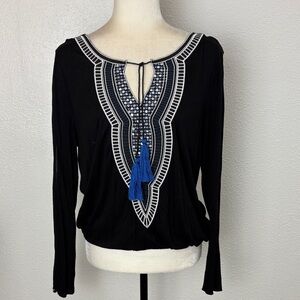 600  EUChic Black and Blue Women's Blouse with open Sleeves & Tassel Detail. SzM